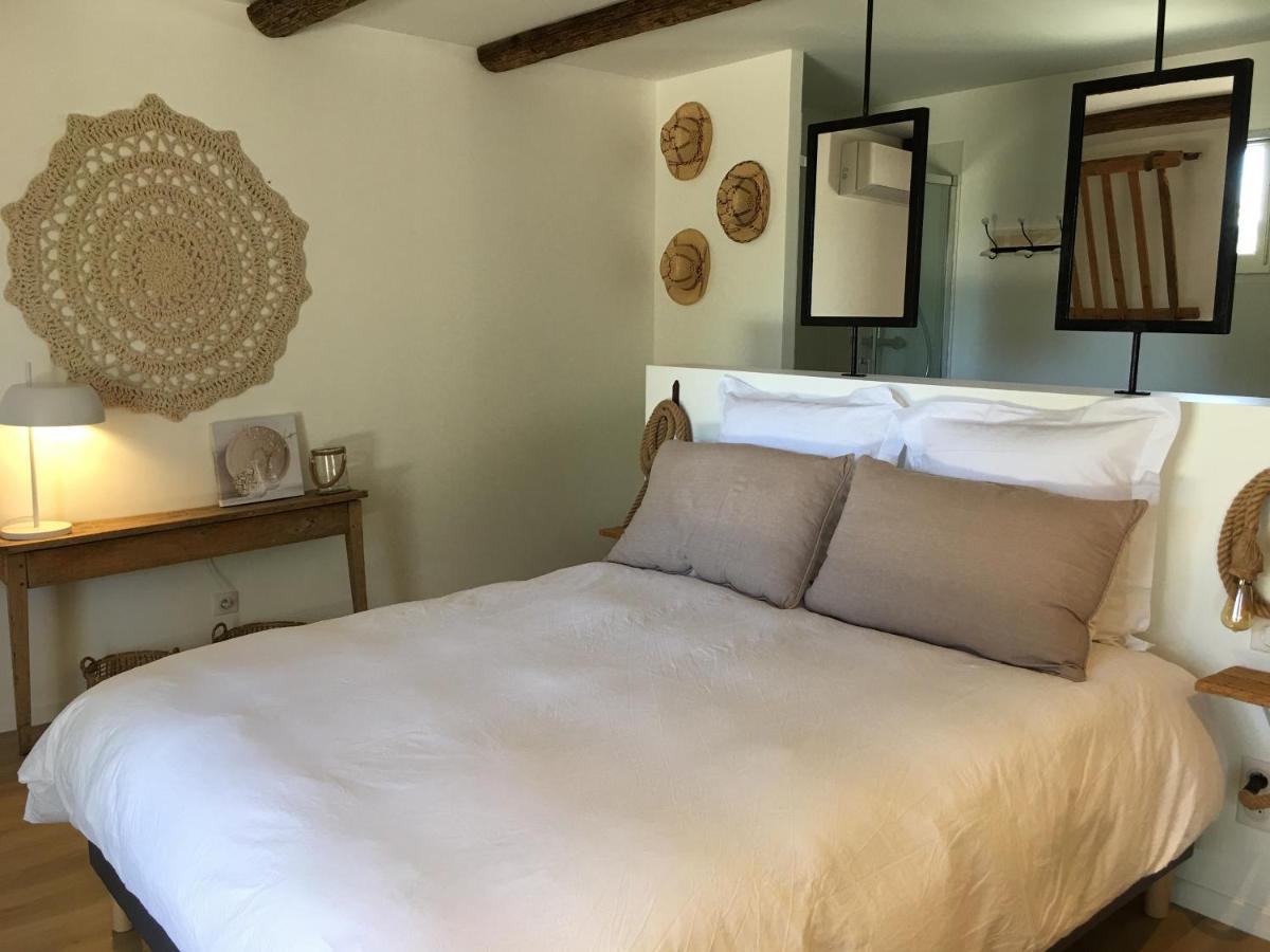 Bed and Breakfast La Bergerie de Cigalon Mouries Exterior foto