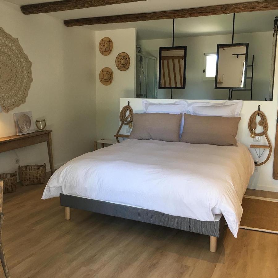 Bed and Breakfast La Bergerie de Cigalon Mouries Exterior foto